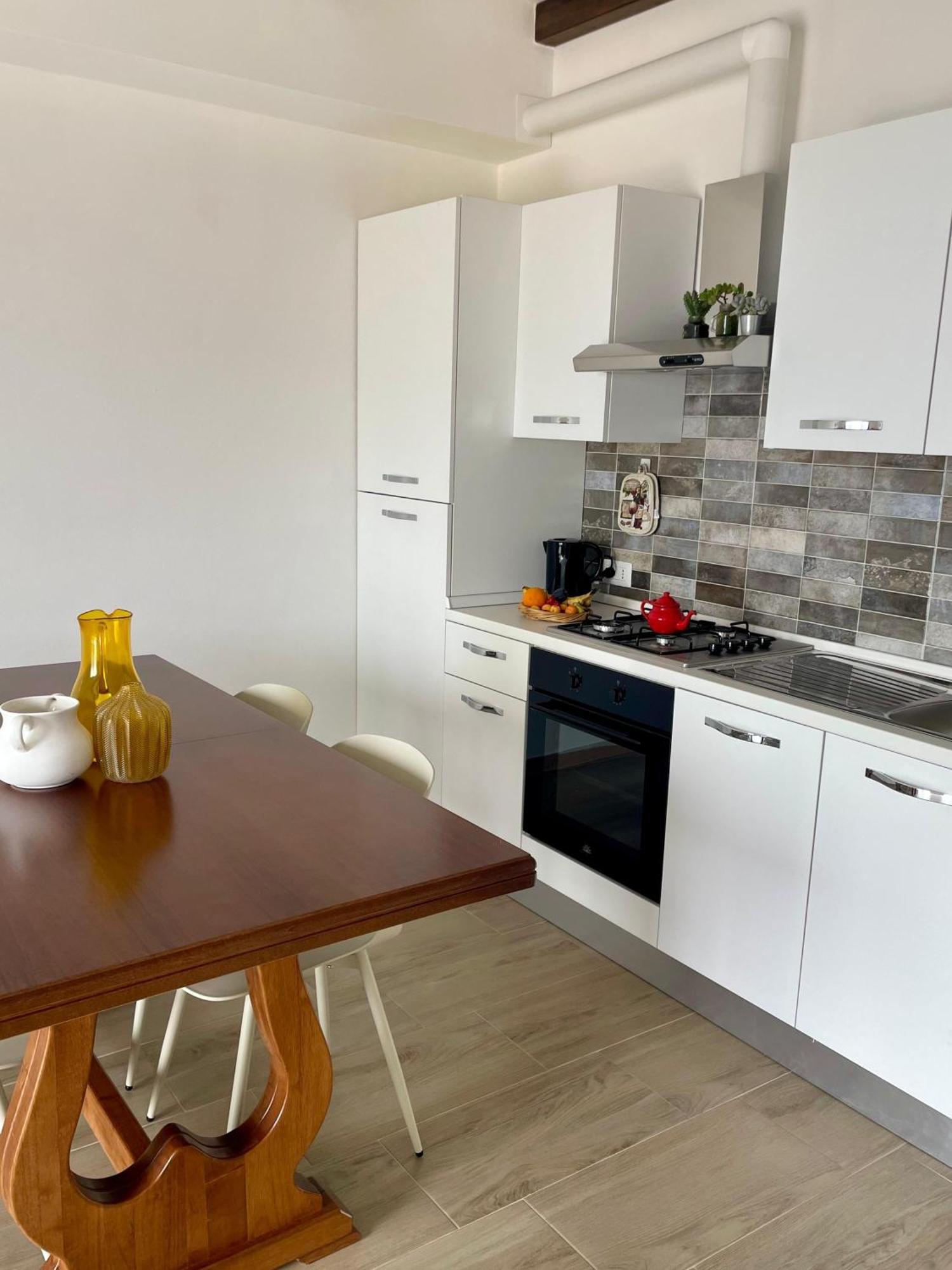 Windwow - Your Flat In Baunei Bagian luar foto